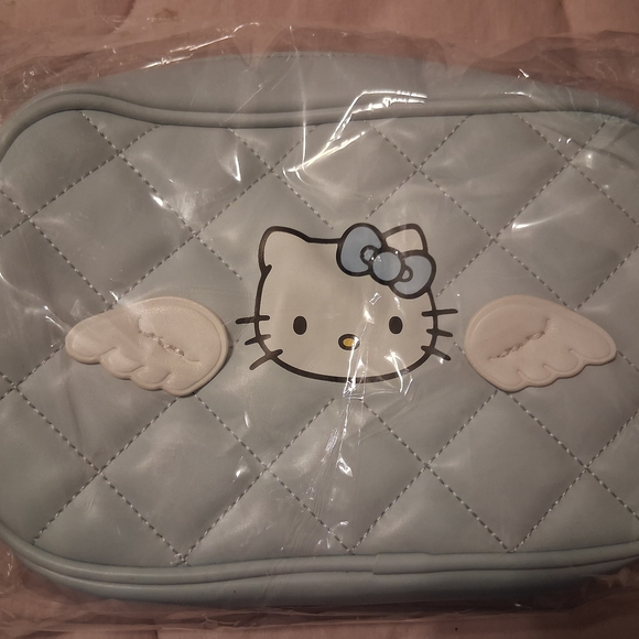 Forever 21 Light Blue Quilted Crossbody Bag - Picture 1 of 2